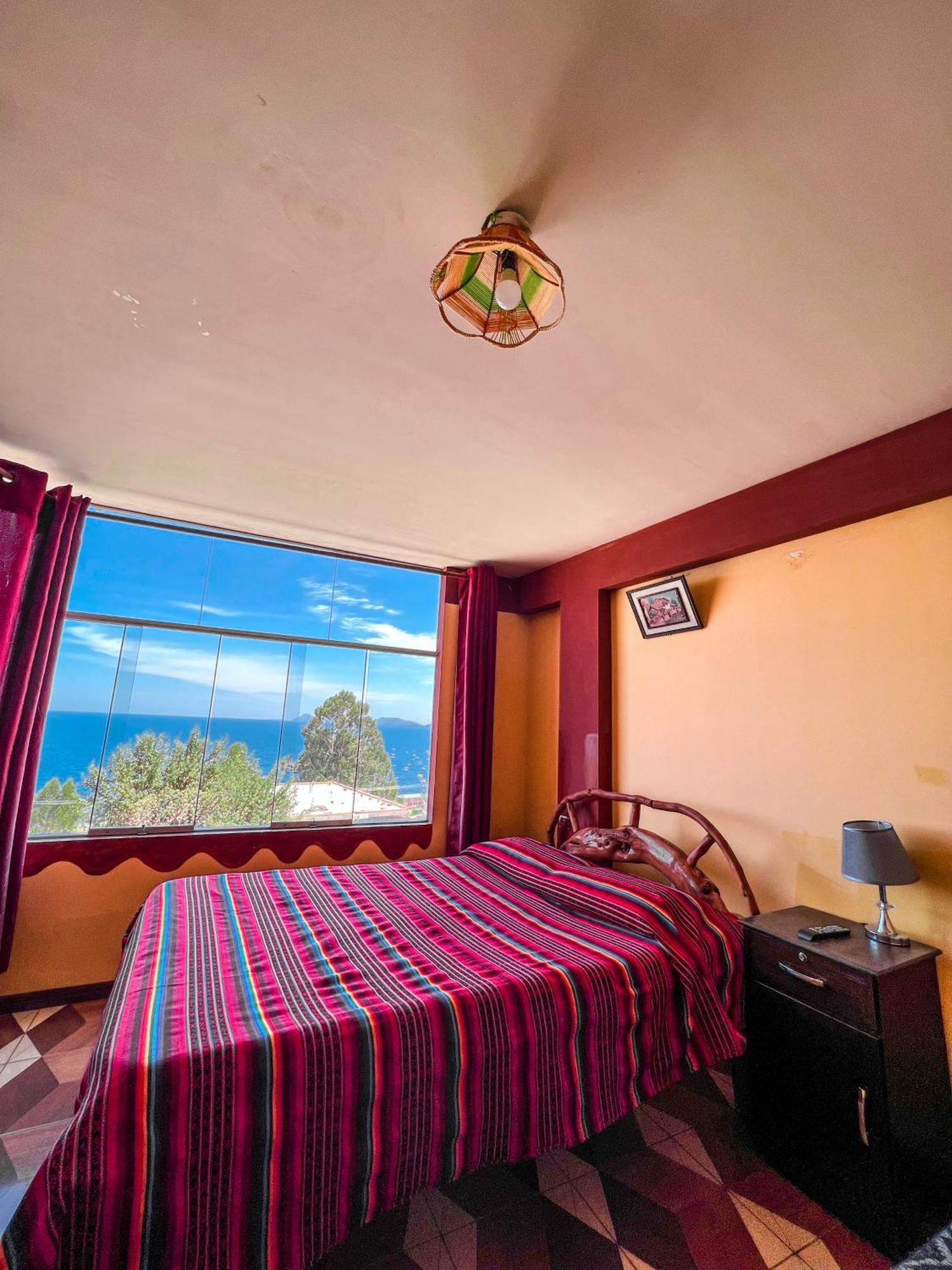 Hostal Sol Y Lago Copacabana  Dış mekan fotoğraf